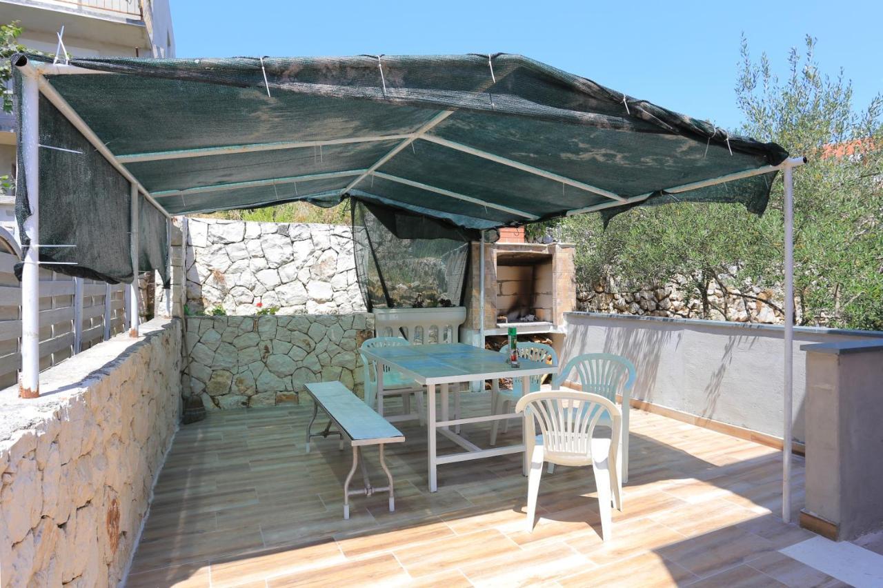 Apartments By The Sea Poljica, Trogir - 19316 Марина Екстериор снимка