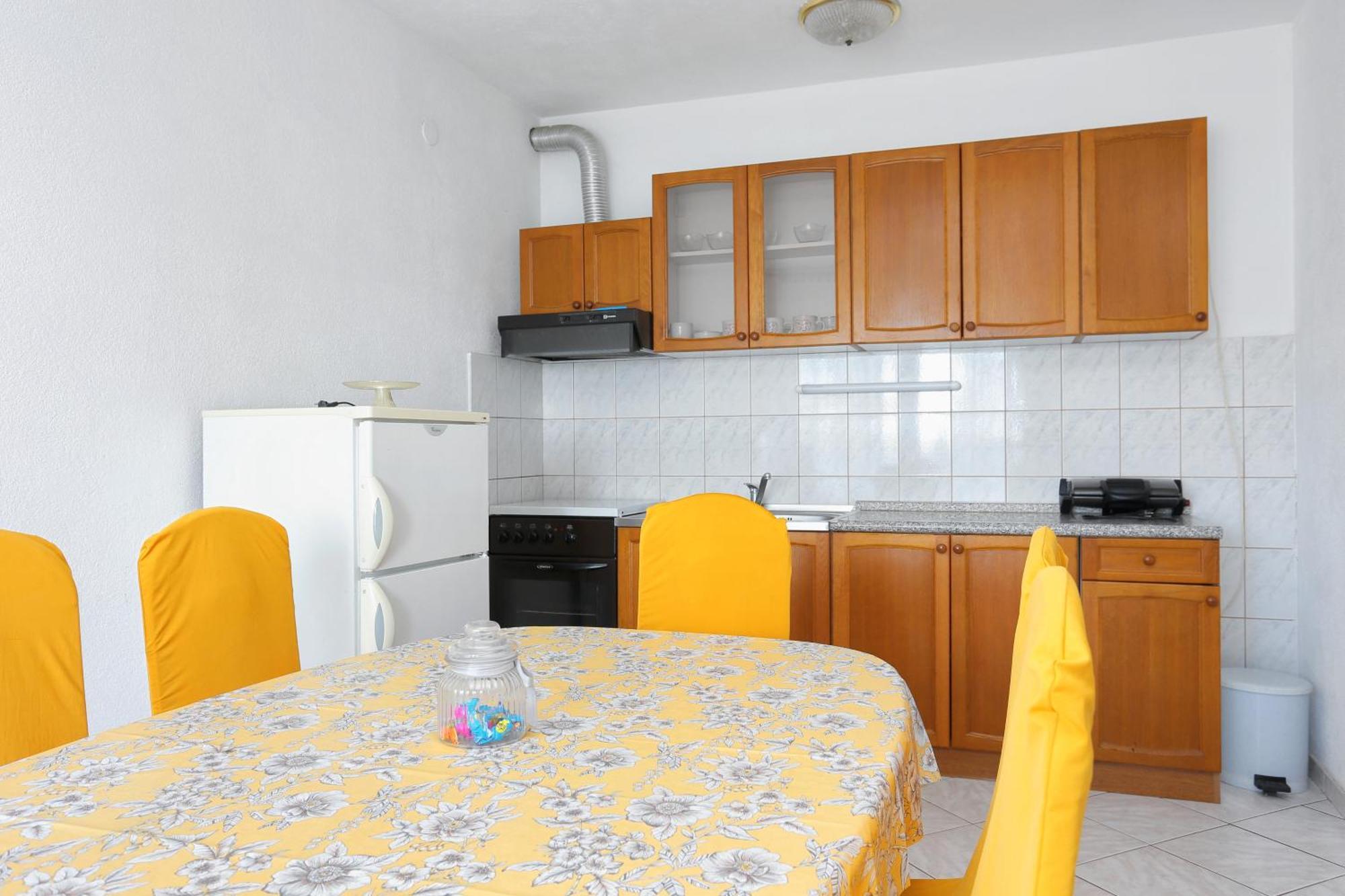 Apartments By The Sea Poljica, Trogir - 19316 Марина Стая снимка